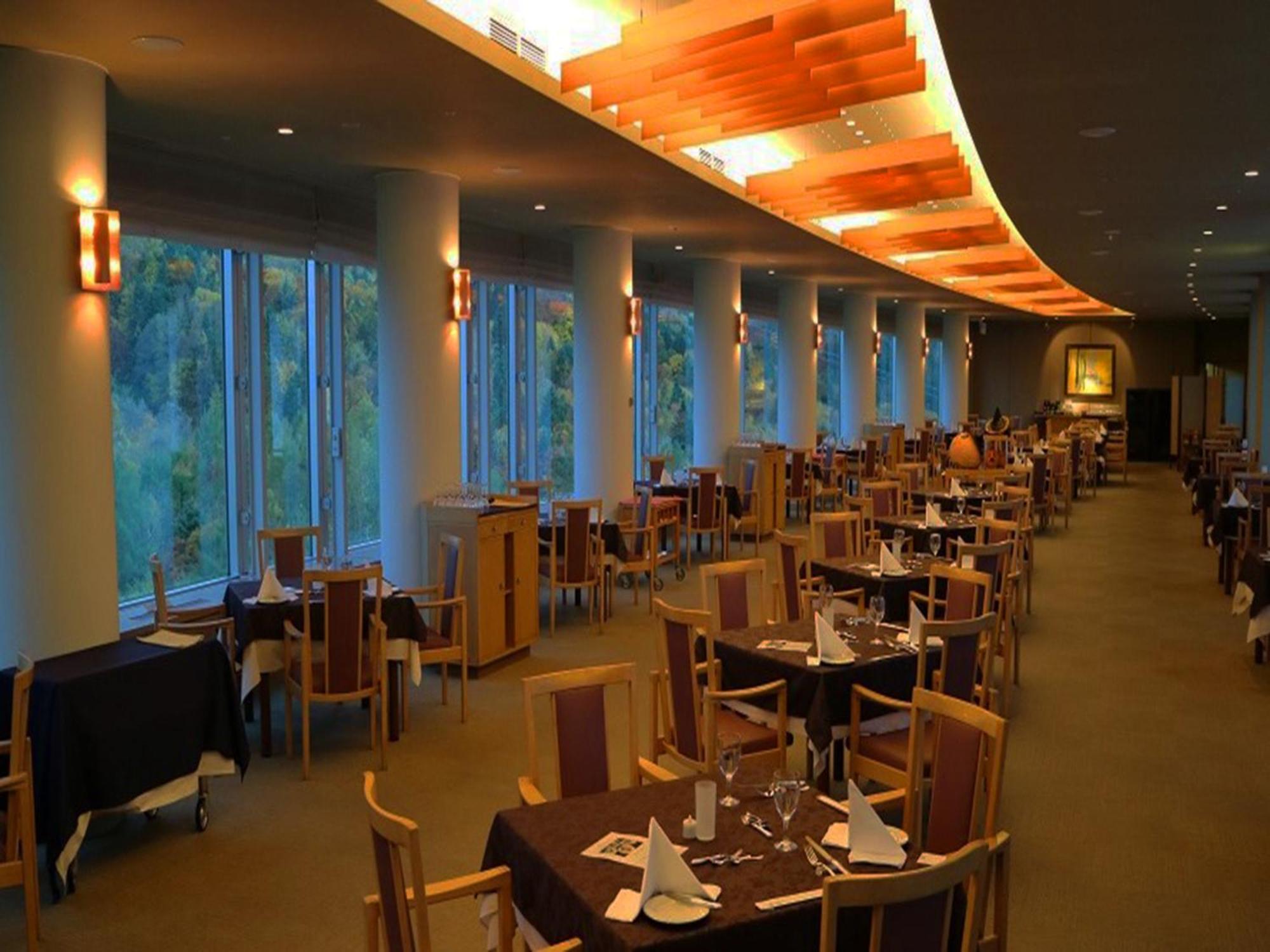 Shin Furano Prince Hotel Екстер'єр фото The restaurant