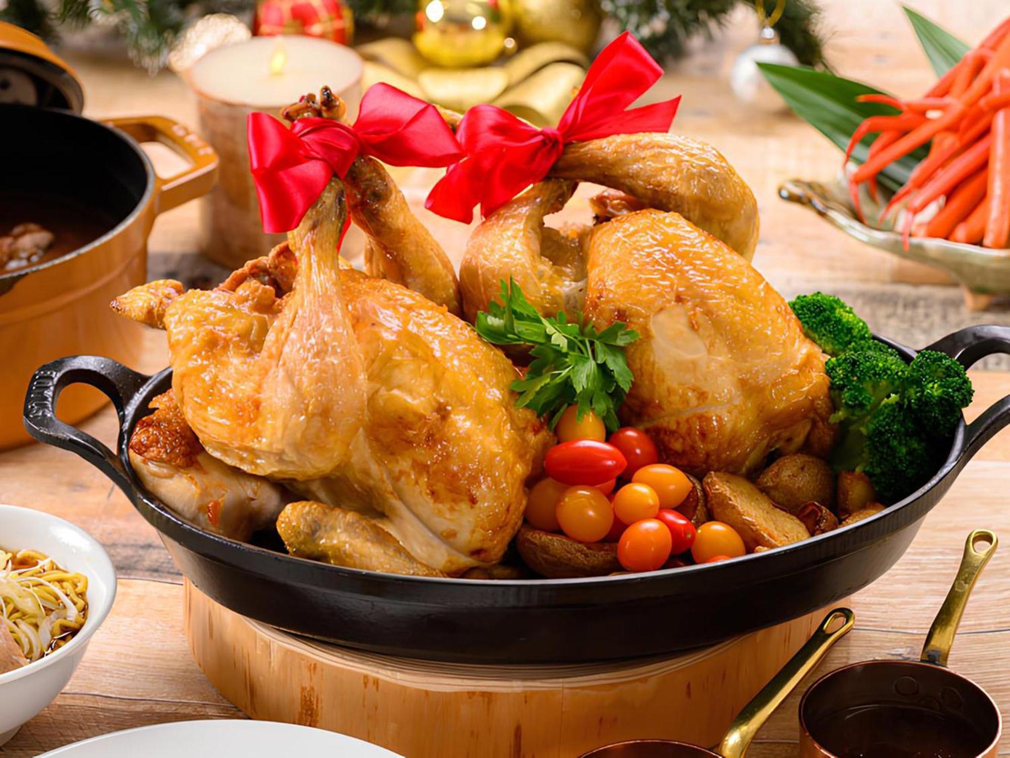 Shin Furano Prince Hotel Екстер'єр фото A whole roasted chicken