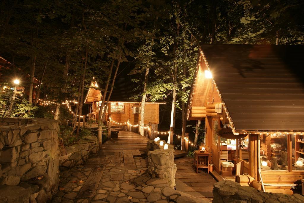 Shin Furano Prince Hotel Екстер'єр фото The Village at Big Sur