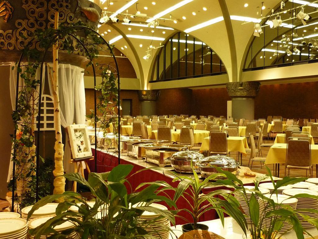 Shin Furano Prince Hotel Екстер'єр фото The Grand Ballroom