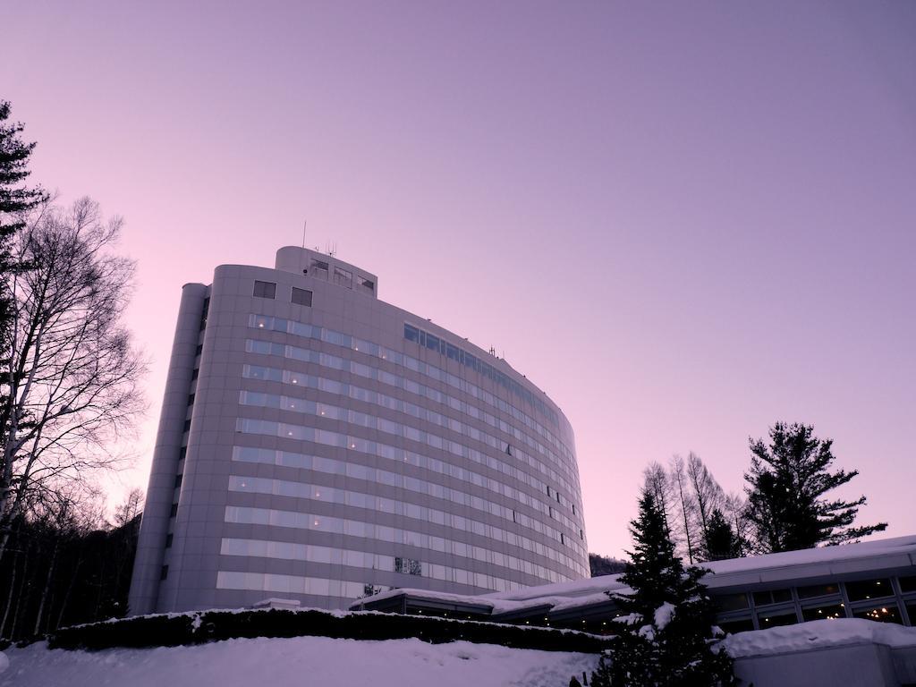 Shin Furano Prince Hotel Екстер'єр фото Sapporo Medical University Hospital