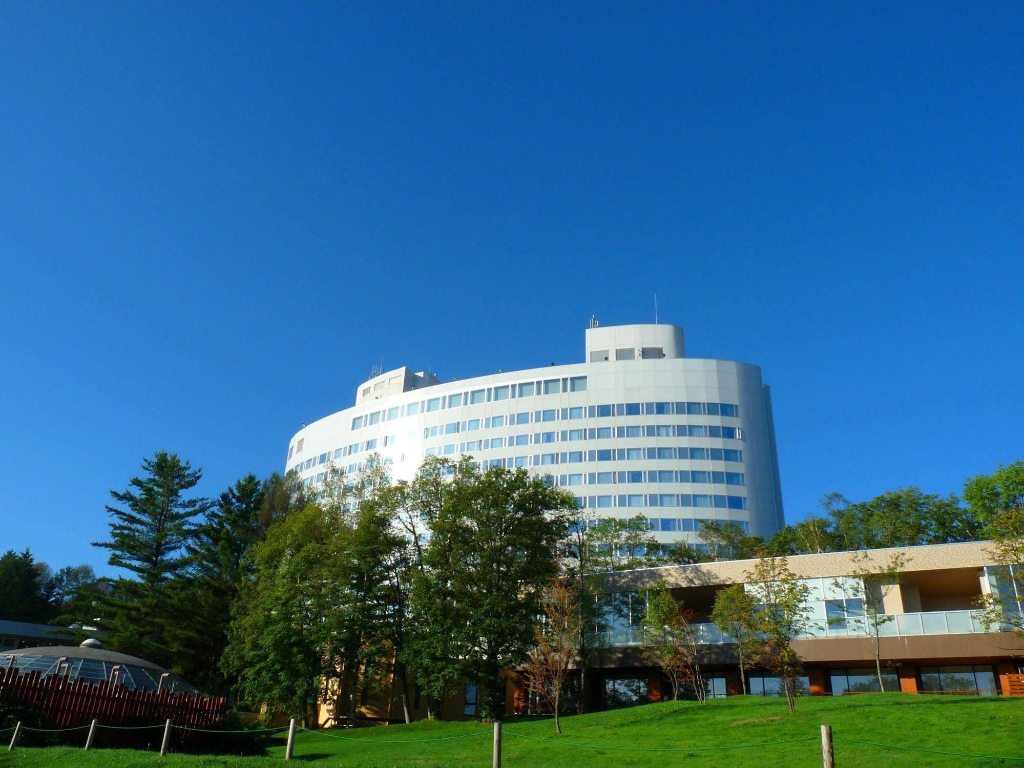 Shin Furano Prince Hotel Екстер'єр фото Sapporo Graduate School of Medicine
